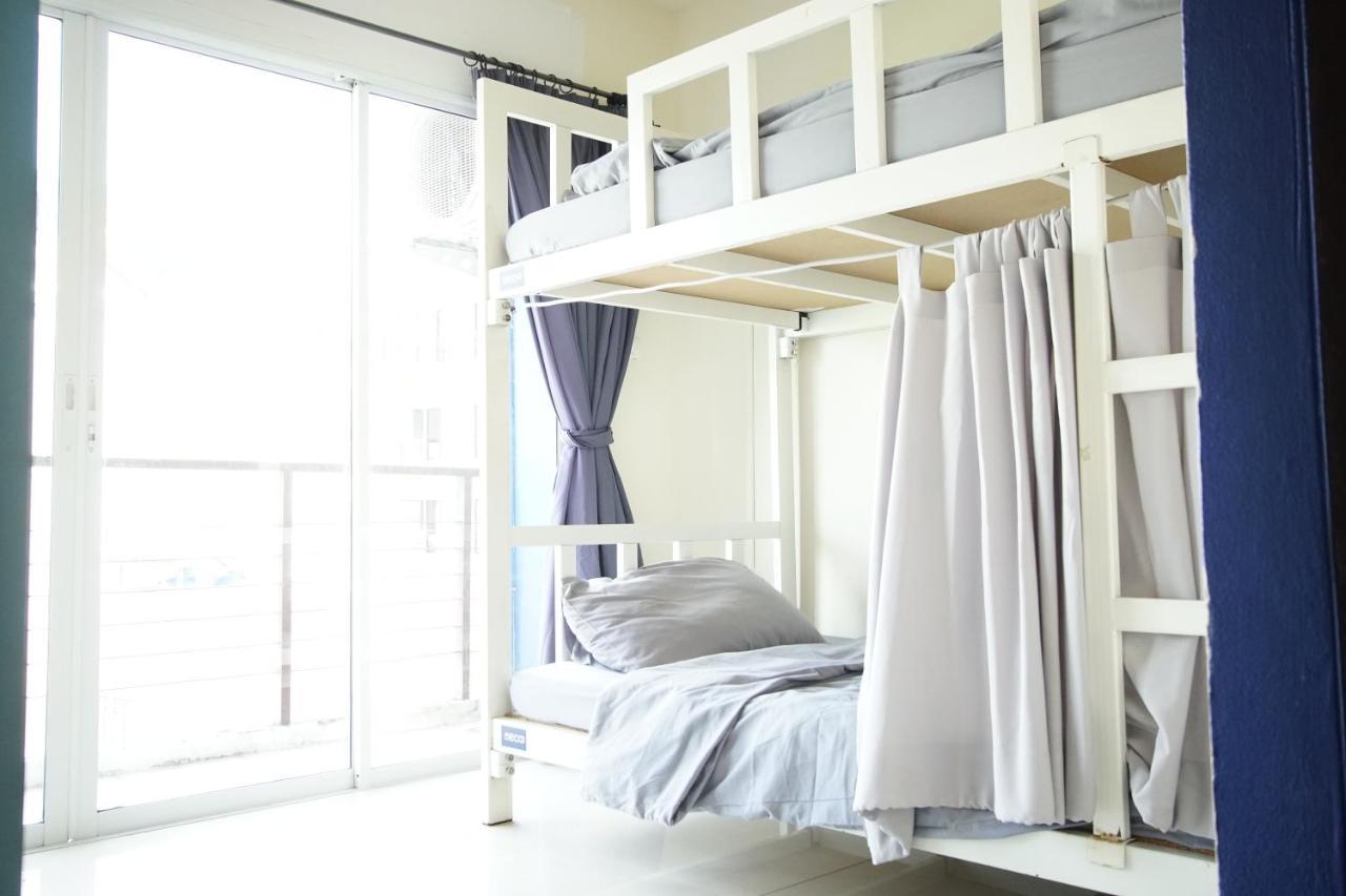 Bedbox Guesthouse And Hostel Patong Bagian luar foto